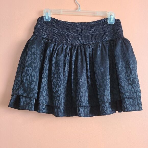 Mustard Seed Black Leopard Flounce Smocked Skort L - Picture 4 of 11